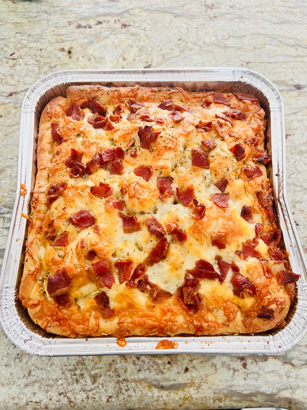 Focaccia au fromage et au&nbsp;bacon