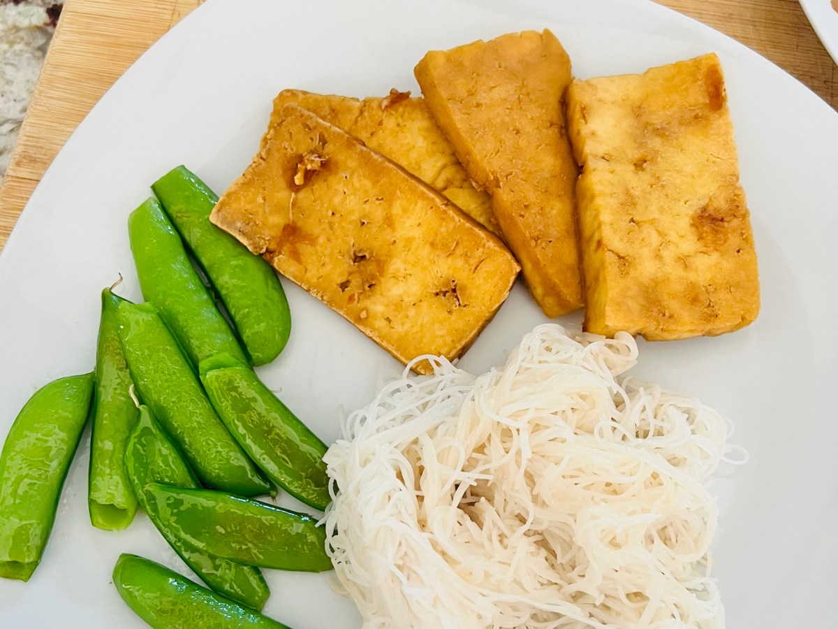 Languettes de tofu frit à la sauce soya – 5&nbsp;ingrédients